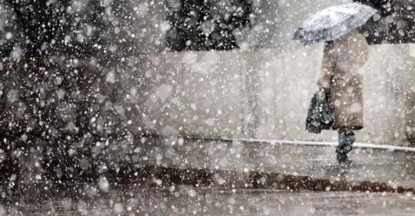 Синоптики предупредили о вьюгах в Украине, объявлена снеголавинная опасность - 