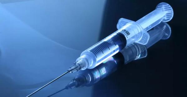 В США апелляционный суд остановил обязательную вакцинацию работников частных компаний - Коронавирус