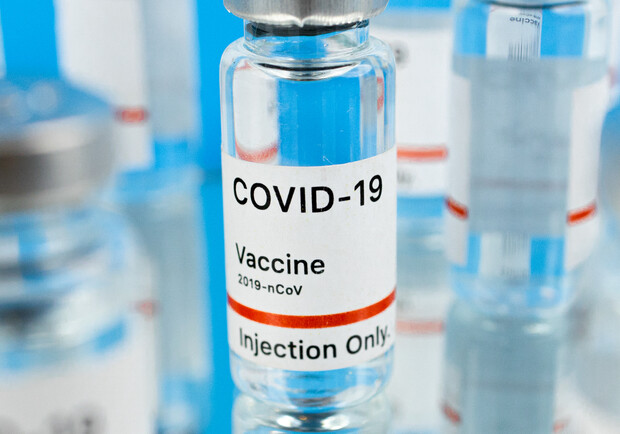 В МОЗ рассказали, кому рекомендуется сделать третью прививку от коронавируса. 