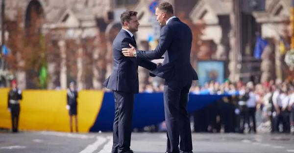Зеленский позвал уволенного из «Дженоа» Шевченко домой: Сильнее всего тебя любят в Украине —
