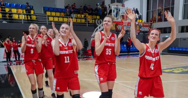 Женский баскетбольный "Прометей" обыграл бельгийский "Касторс" и вышел в 1/4 финала еврокубка - 