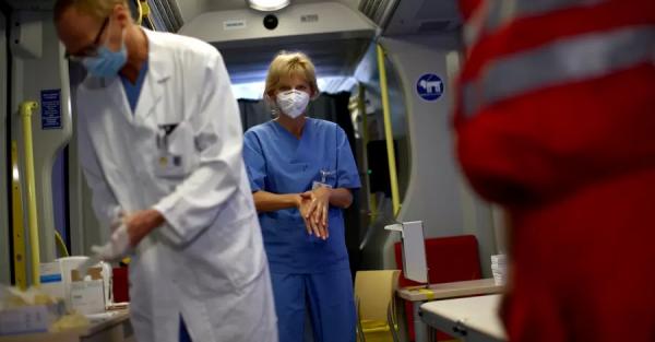 За сутки в Украине госпитализировано менее тысячи пациентов с коронавирусом - Коронавирус