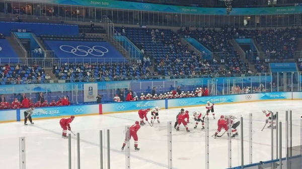 Хоккейный турнир Олимпиады начался с футбольного счета  