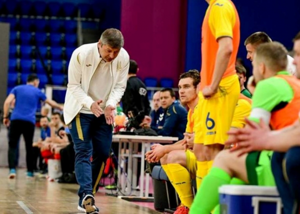 Украина уступает России дорогу в финал футзального Евро2022, не забив пенальти за минуту до конца  