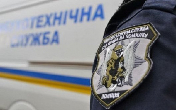 В Киеве полиция проверяет информацию о заминировании всех торговых центров