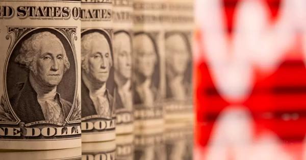 Доллар растет на фоне панических новостей: что дальше - Экономика