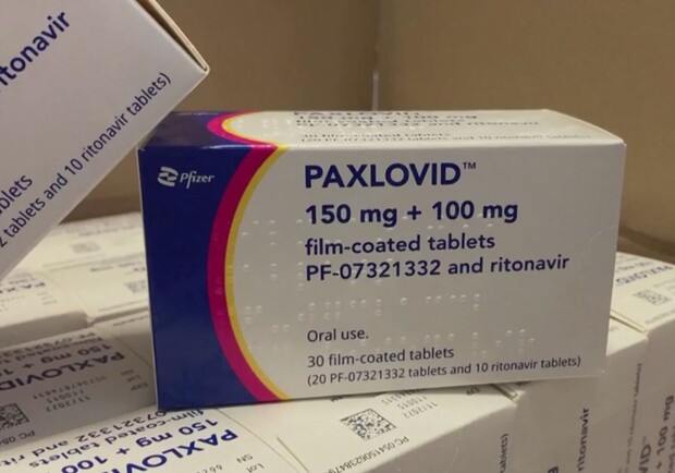 В Украине разрешили применение таблеток от коронавируса Paxlovid. 