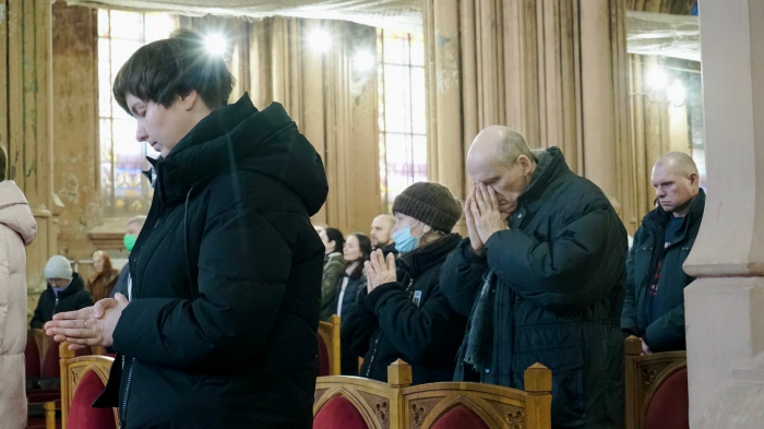 В Николаевском костеле впервые после пожара провели богослужение.