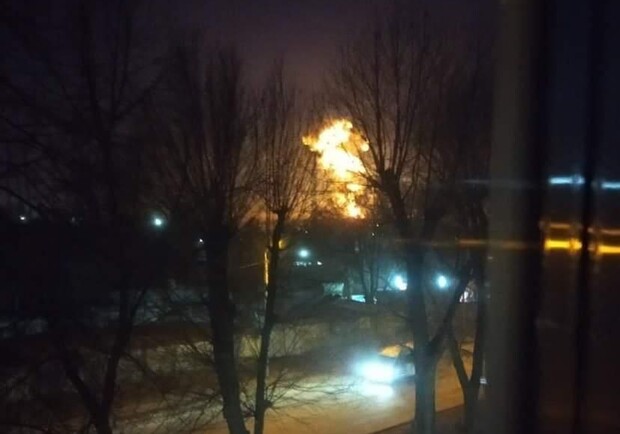 В Украине началась серия взрывов: что известно на данный момент - фото: ХД