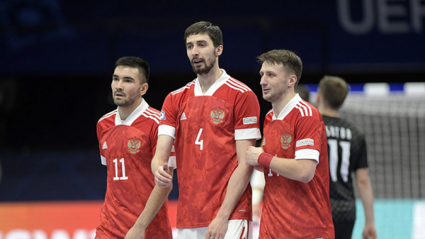 Битва с Россией за финал Евро2022 в футзале: кто фаворит, как играли раньше, что говорят спортсмены   