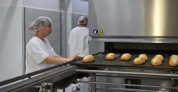 Исследователь Киевской школы экономики: Молочка и хлеб подорожают, а с мясом ситуация неоднозначная - Экономика