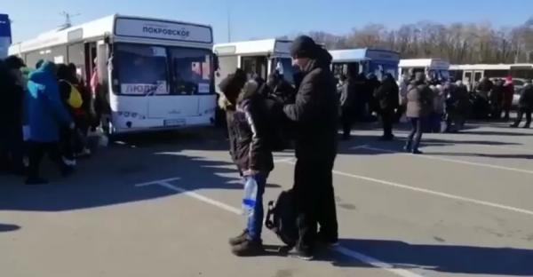В Запорожье прибыли еще 500 мариупольцев – Кирилл Тимошенко - Life