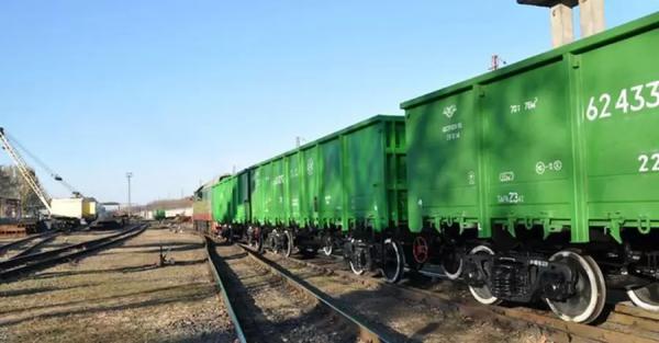 Укрзализниця национализирует 15 тысяч российских вагонов, находящихся в Украине - Экономика