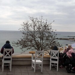 Жители Одессы: Непрошеных гостей отправим в море на корм бычкам - Life