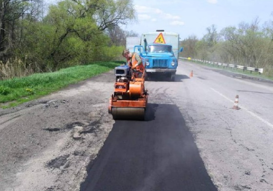 Харьковские дорожники расчистили более 100 км трасс, ежедневно работает по 25 бригад - Life