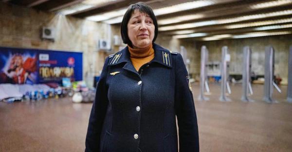 Начальник станции метро Героев Днепра: Я знала, что нельзя плакать, на меня же смотрели люди - Life
