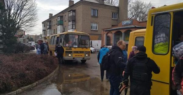 Эвакуация 4 апреля будет осуществляться из Донецкой и Луганской областей - Life