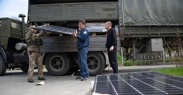Илон Маск передал Украине солнечные батареи - Life
