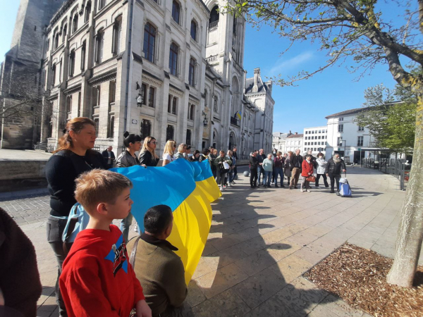 Украинцы во Франции: Главное - учить язык, следить за здоровьем и не наглеть  - Life
