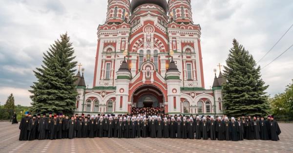 УПЦ объявила о полном отсоединении от московского патриархата - Life