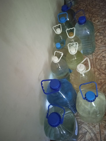 Жители Донецка: Ежедневно ищем питьевую воду и 400 евро, чтобы добраться до Киева - Life