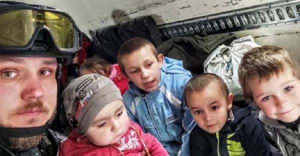 С Луганской области удалось эвакуировать 31 человека, среди них - 13 детей - Life
