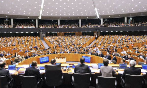 Європарламент закликав лідерів ЄС надати Україні статус кандидата у члени Євросоюзу