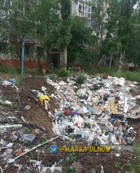 Жители Мариуполя: Вместо разрушенного жилья нам предлагают забрать уцелевшее чужое - Life