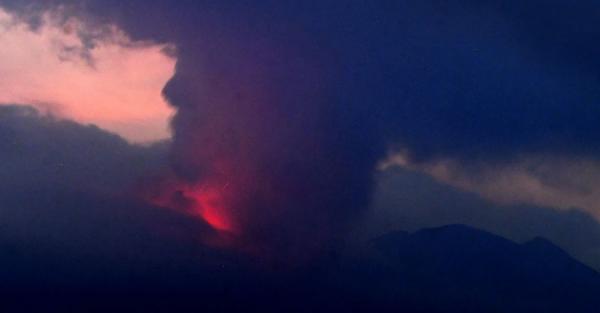 В Японии начал извергаться вулкан Сакурадзима - Life