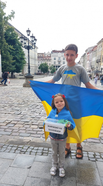 10-летняя Валерия собрала для ВСУ почти 21 тысячу гривен - Life