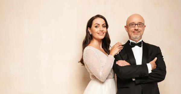 Резников поздравил жену с годовщиной свадьбы: Счастлив благодаря твоему да - Life