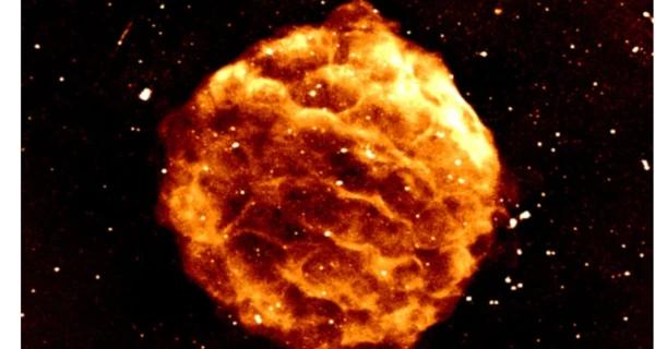 Ученые показали изображение остатка сверхновой звезды - Life