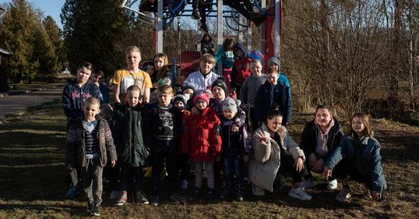 Воспитательница из Черниговского детдома вывезла из-под обстрелов 30 детей - Life