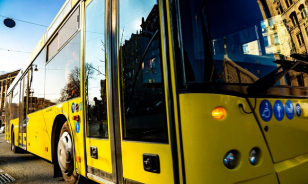 У Києві 8 жовтня запрацював новий автобусний маршрут № 38 та відновив рух тролейбус № 35 (схеми)