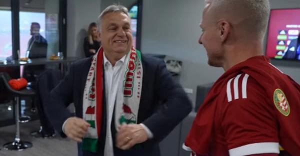 Орбан об инциденте с шарфом на матче: Футбол – не политика  