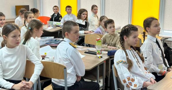 Обучение в киевских школах возобновят с 30 января - Life