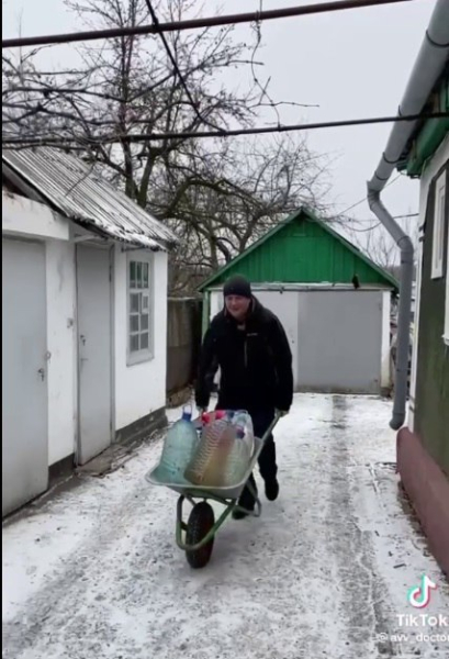Жизнь в Донецке: цены на квартиры растут, но воды и тепла в них не обещают - Life