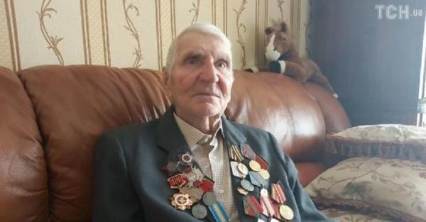 100-летний киевлянин раскрыл секрет своего долголетия: По утрам пью кофе и ем мед с орехами - Life