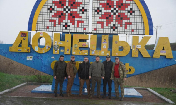 Представники Київщини передали допомогу бійцям 72-ої бригади (фото)