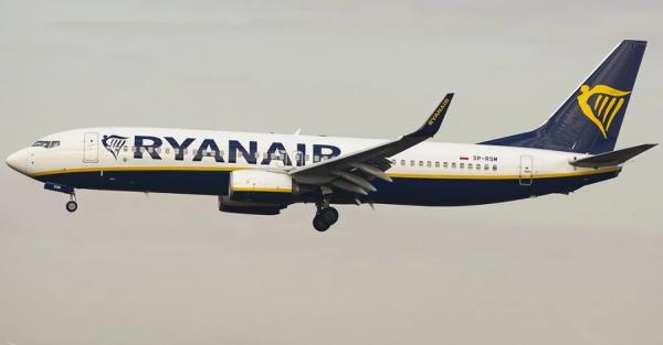 Ryanair отменила сотни рейсов на майские праздники из-за забастовок во Франции - Life