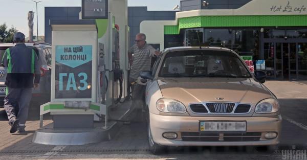 Большое подорожание топлива: ждать ли 60 грн за литр - Экономика