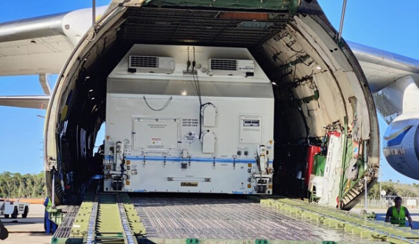 Самолет "Антонова" перевез спутник весом 55 тонн для запуска SpaceX - Life