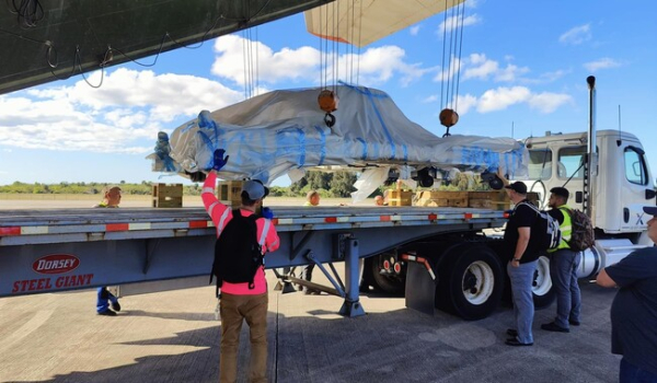 Самолет "Антонова" перевез спутник весом 55 тонн для запуска SpaceX - Life