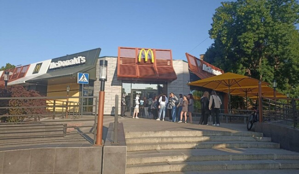 McDonald's открыл свои рестораны в Кривом Роге и Чернигове впервые с начала войны - Life