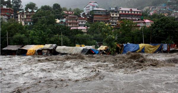 Наводнение на севере Индии унесло жизни более 40 человек - Life