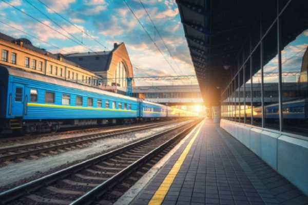Південно-Західна залізниця призначає додаткові приміські поїзди Київ-Васильків-Київ на вересень