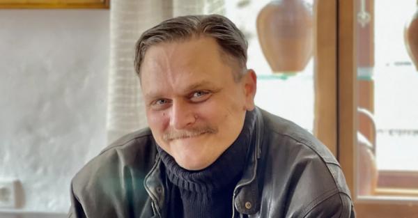 Умер крымский телеведущий и писатель Олекса Гайворонский - Life