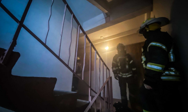В Обухові рятувальники під час пожежі в багатоповерхівці евакуювали 56 мешканців