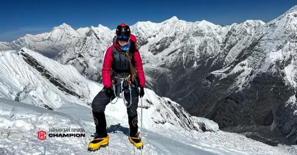 Первая украинка на Эвересте поднялась на опасную гору Аннапурну  