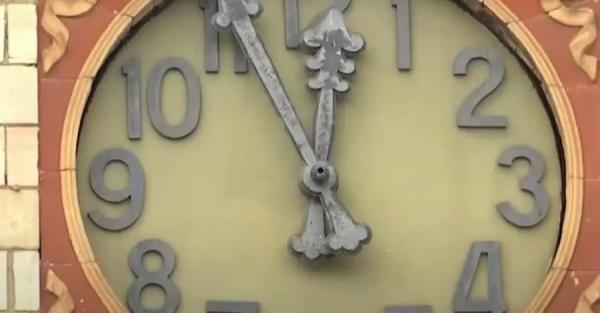 В Киеве сегодня запустят часы, которые более 10 лет показывали неправильное время  - 